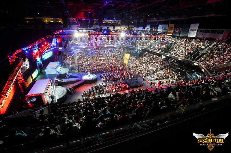 LCK上单巅峰对决：Zeus与Kiin谁是最强上单？LCK春季赛关键争夺